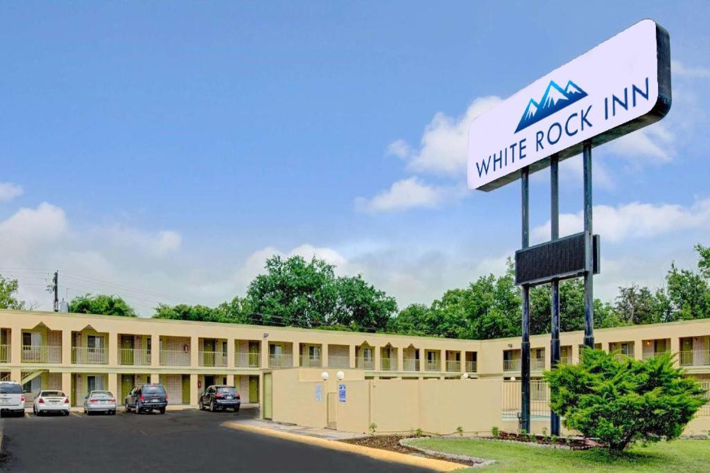White Rock Inn San Marcos Exterior foto
